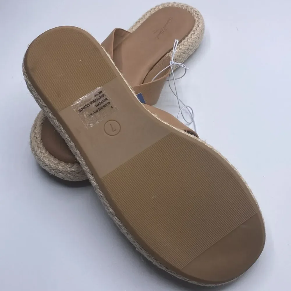 Women's Ginger Espadrille Sandals with Memory Foam Insole - Universal Thread Tan